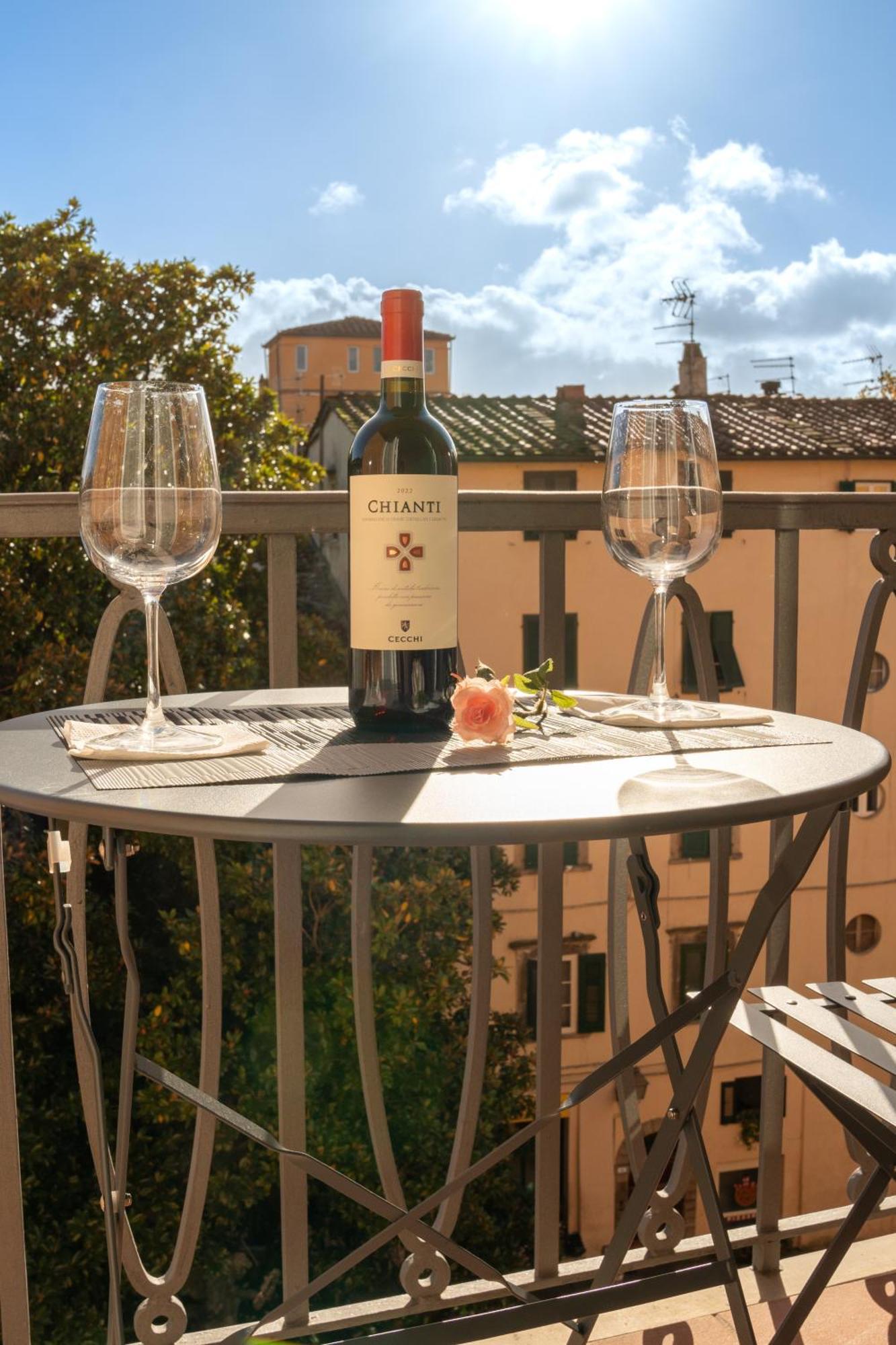 San Giusto Apartment - Lucca City Center Eksteriør billede